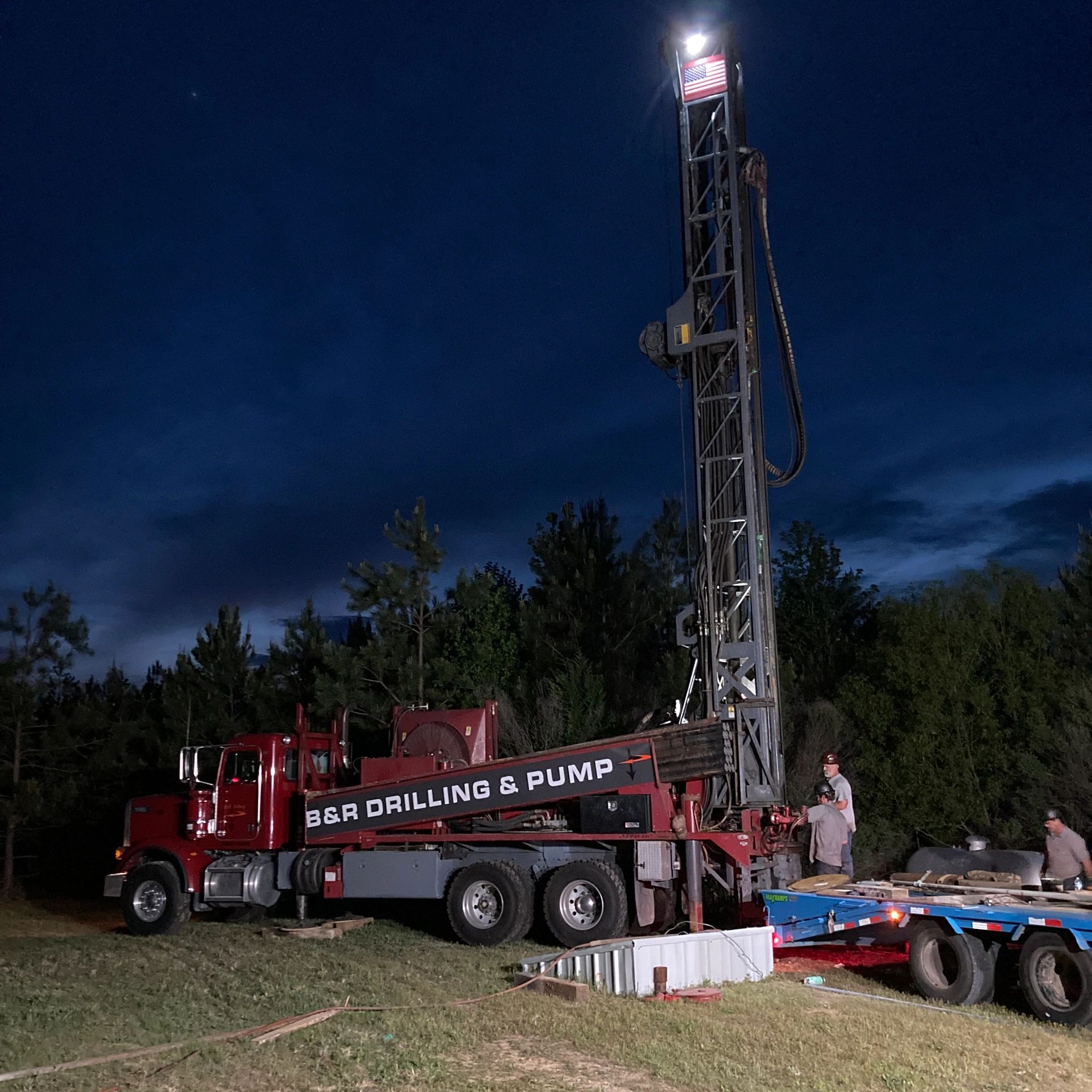 B&R drilling rig at work